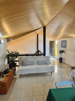 Interior - Refuge Brisa do Campo | IG - SOLAR DO CAMPO (Rio de Janeiro)