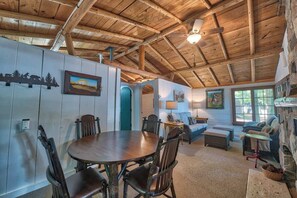 Luokittelematon kuva, 3 kautta 34, painike