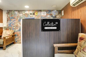 Rumah | Resepsionis