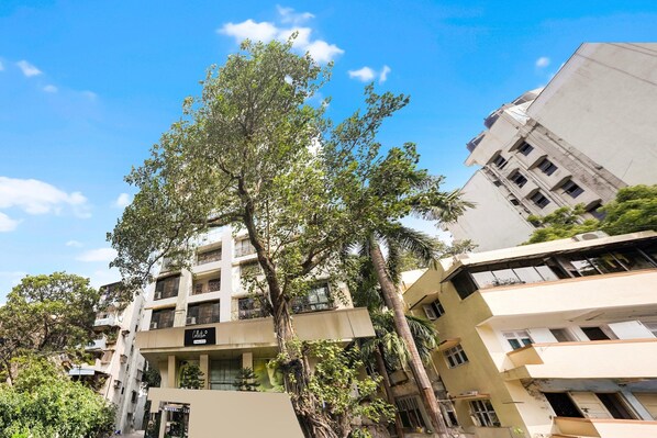 Exterior - Cozy Stays at Ville Parle Mumbai (Mumbai)