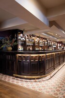 Bar (en la propiedad)