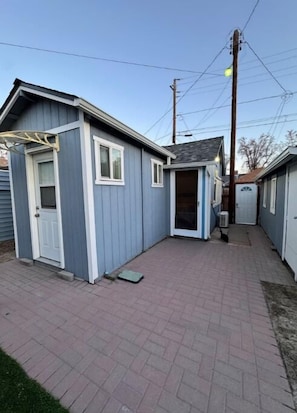 Exterior - Welcome to the Tiny House. (Reno)