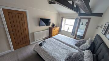 Ferienhaus | 2 Schlafzimmer, kostenloses WLAN, individuell dekoriert