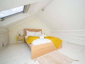 2 chambres, fer et planche à repasser, Wi-Fi gratuit, draps fournis