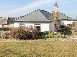 Exterior - 1 Atlantic View (Newquay)