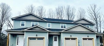 Muskoka Serenity: Your Relaxing Getaway: Sleeps 6