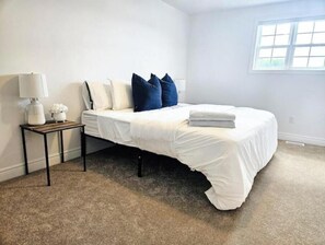 3 bedrooms, WiFi, bed sheets