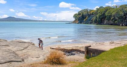 Wonderful Guest Suite Steps to St Heliers Beach