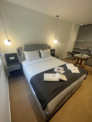 1 Schlafzimmer, Schreibtisch, Bügeleisen/Bügelbrett, WLAN