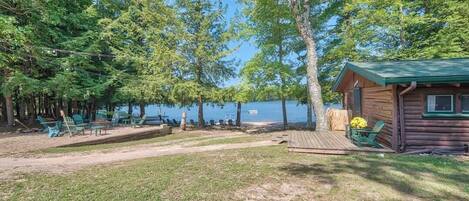 Enceinte de lâhĂ©bergement