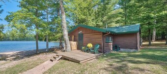 Lakeside Cabin on 250 Private Acres | Vincent Lake