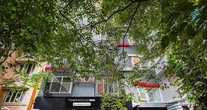 Super Townhouse Oak Indiranagar