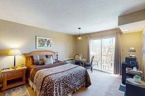 Tabla de planchar con plancha, Internet, ropa de cama