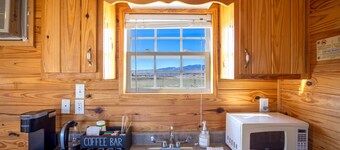 Salmonfly Cabin