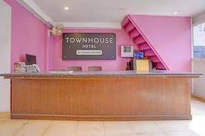 House | Reception