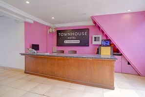 House | Reception