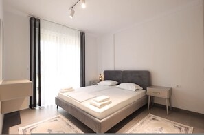 1 bedroom, free WiFi - SanPietro Vacation Apartment 020 (Plazhi San Pietro)