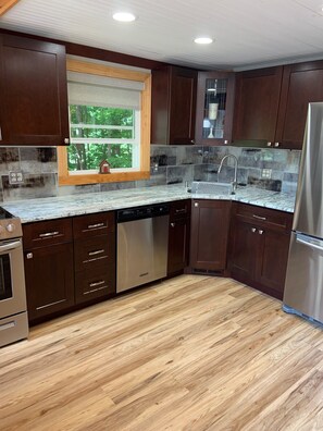 Microwave, oven, stovetop, dishwasher