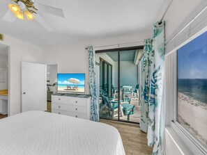 3 slaapkamers, een strijkplank/strijkijzer, wifi, beddengoed