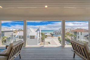 Terrace/patio - Dogwood Lookout|Easy Beach Access|Private Pool & Golf Cart (Seagrove Beach)