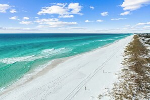 Playa en los alrededores