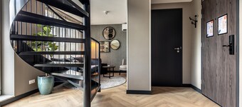 Family Apartment w/ Bunk Beds