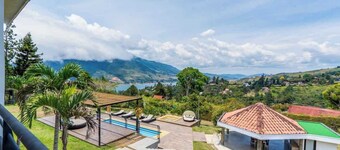 Finca San Antonio - Stunning Luxury by Lago Calima