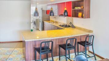 Fridge, microwave, oven, stovetop