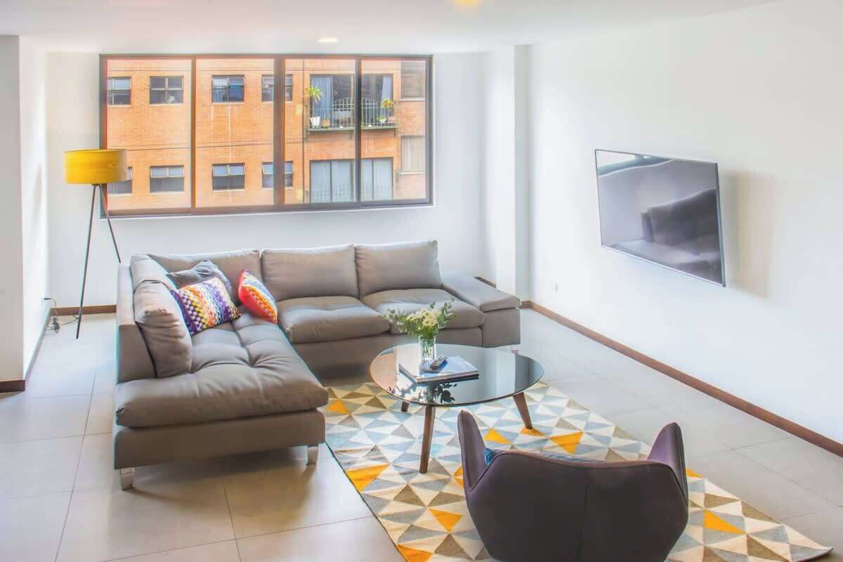 Télévision, espaces bureaux