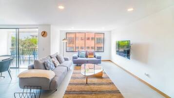 Televisión y oficina