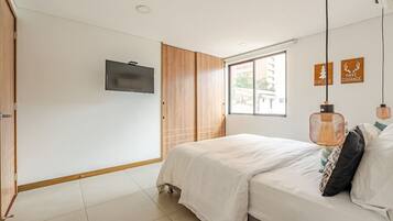 3 chambres, fer et planche Ă repasser, lit parapluie, Wi-Fi