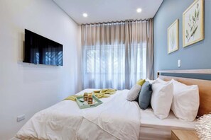 2 bedrooms, iron/ironing board, travel crib, WiFi