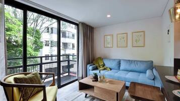 Televisión y oficina