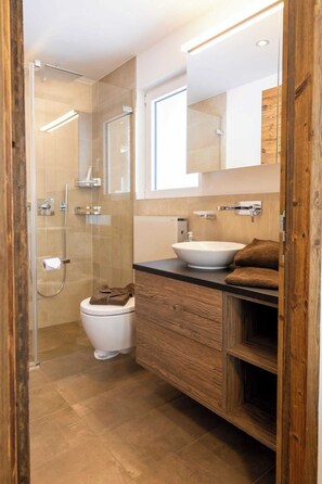 Bathroom - Chalet Weisshorn 1 (Bettmeralp)