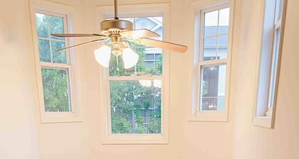 3-bedroom GEM in Lewes with Pool - minutes from the beach and outlets