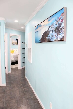 Iron/ironing board, WiFi, bed sheets