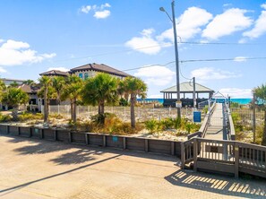 Beach nearby, white sand - Destin Beach House - Southern Comfort (Miramar Beach)