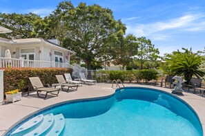 House, Pool View | Private pool
