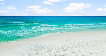 Destin Beach House - Southern Comfort