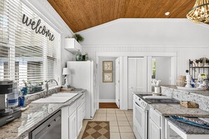 House, Pool View | Private kitchen | Full-sized fridge, microwave, oven, stovetop - Destin Beach House - Southern Comfort (Miramar Beach)