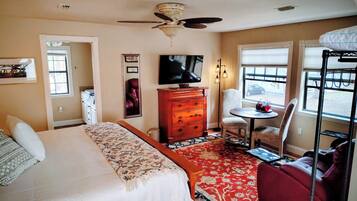 1 chambre, fer et planche à repasser, Wi-Fi, draps fournis