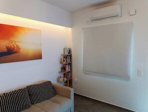 Smart-TV, videospill, DVD-spiller og bøker