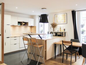 Kühlschrank, Ofen, Geschirrspüler