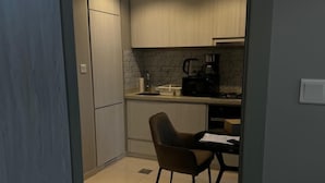 Private kitchen - 1BHK in Business Bay close to metro  (Dubai)
