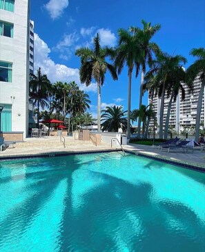 Exterior - Turtle Cove (Fort Lauderdale)