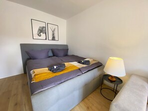 1 chambre, fer et planche à repasser, Wi-Fi, draps fournis