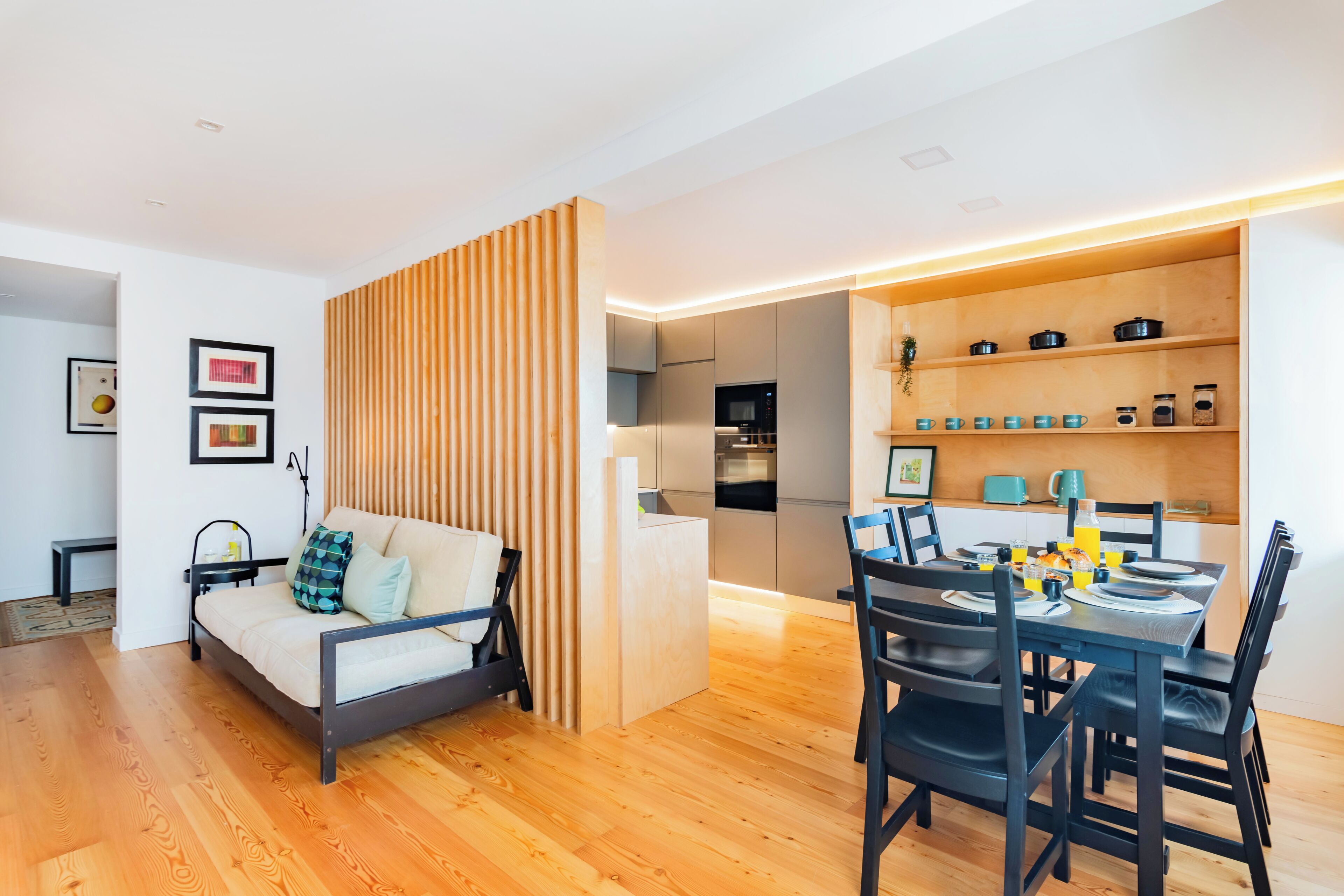 Family Apartment, 3 Bedrooms, Non Smoking | 3 bedrooms, free WiFi, bed sheets