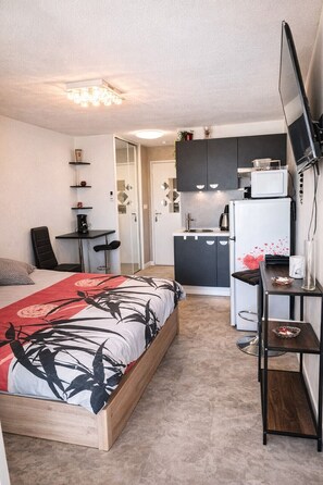 Strykejern/-brett, wi-fi og sengetøy