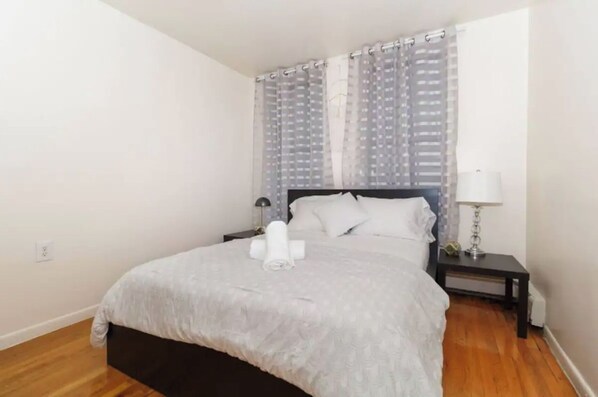 2 bedrooms, WiFi, bed sheets