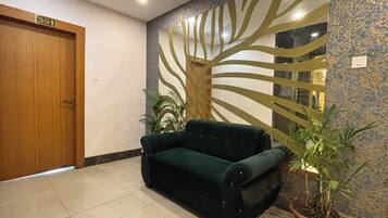 Kamar Double Deluks, pemandangan kota | Meja kerja, ruang kerja ramah laptop, dan Wi-Fi gratis